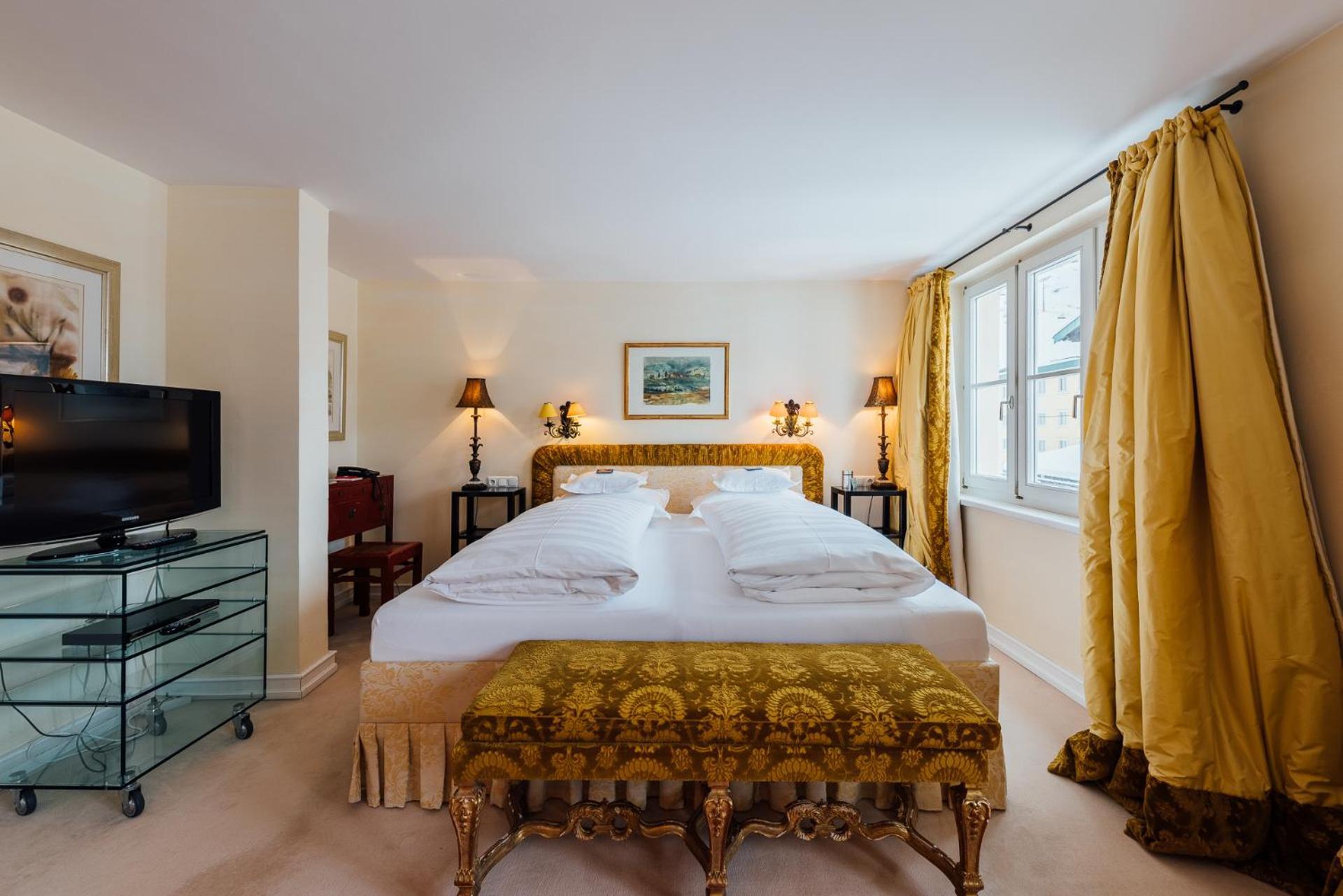 Edelweiss 4*